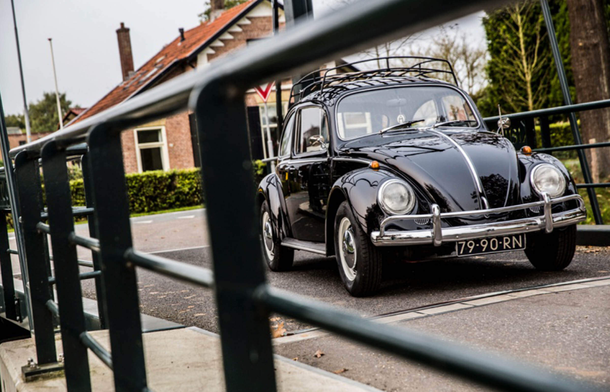 VRT DICHTE VW Kever Black Beauty2 Header slider