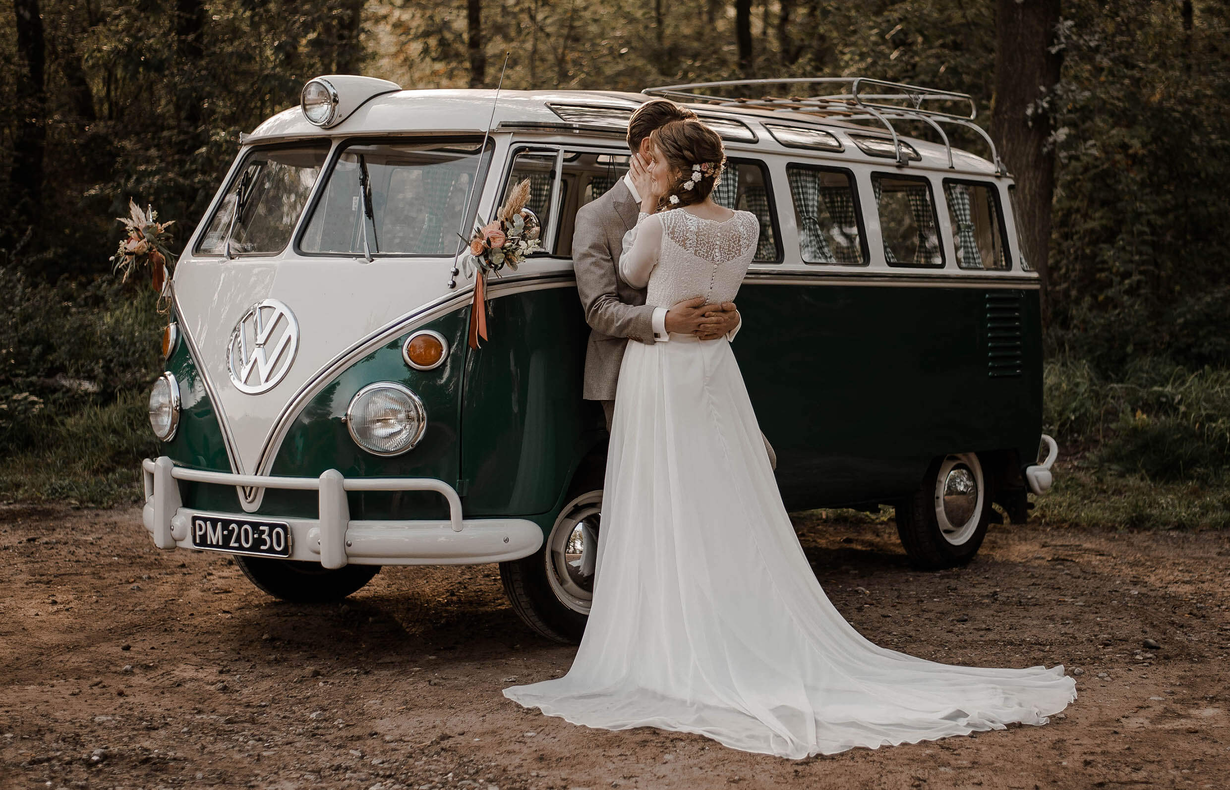 VRT T1 VW trouwbus Mr Pistache2 Header slider