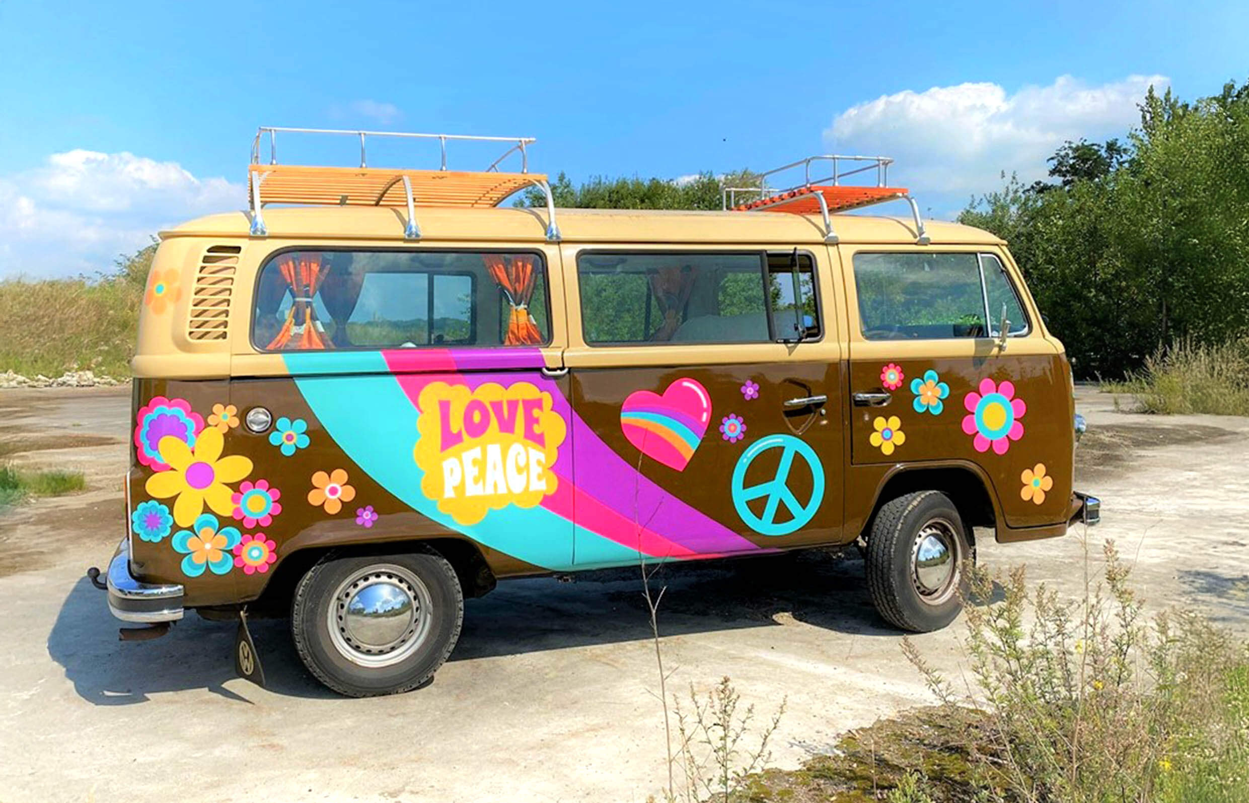 VRT T2 VW busje Mr Woodstock1 Header slider