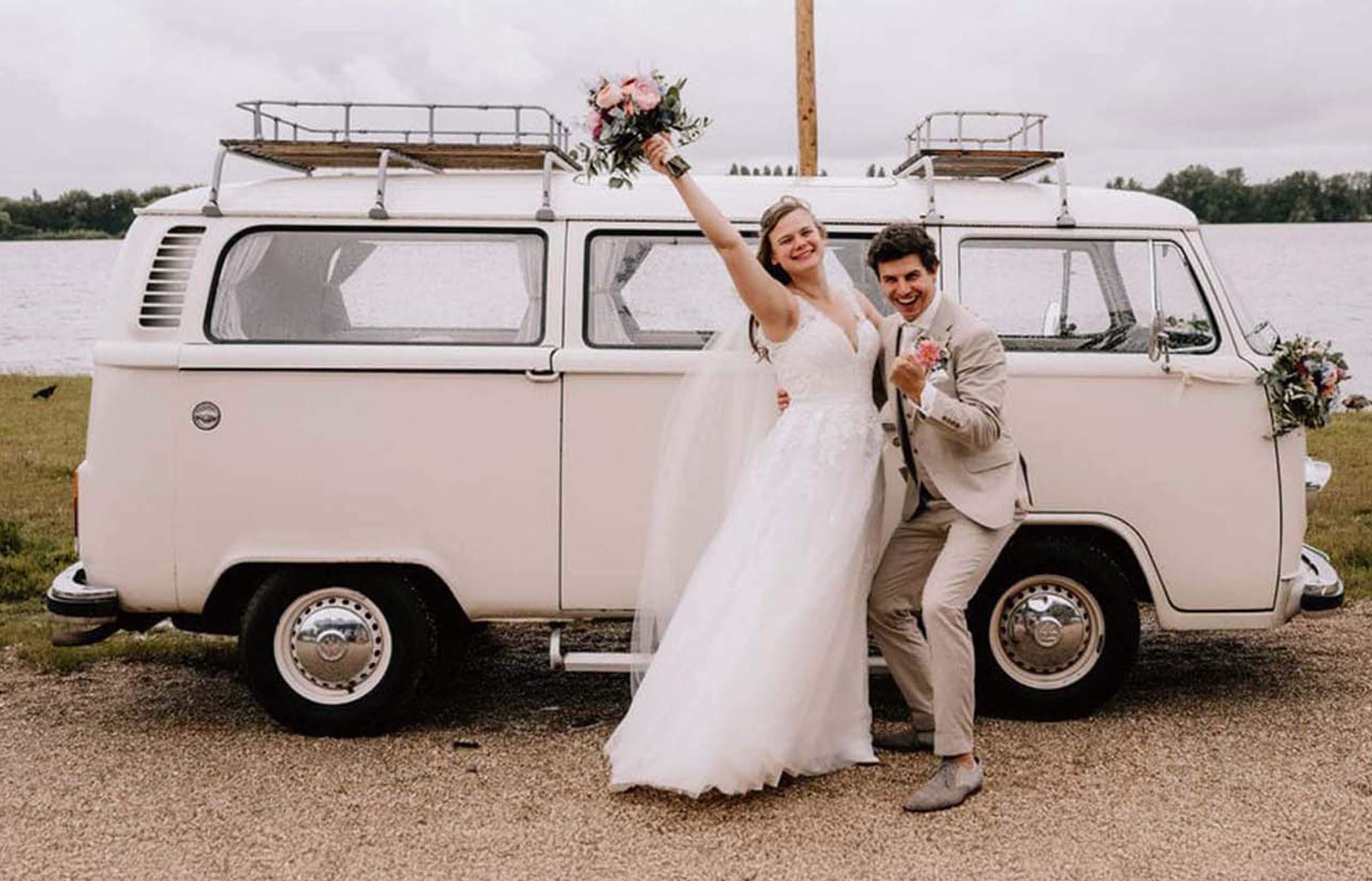 VRT T2 VW trouwbus Sandy2 Header slider